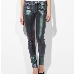LEVI’s Metallic Skinny Jeans